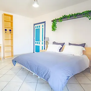 https://castle-living.taorminaitalyhotels.com